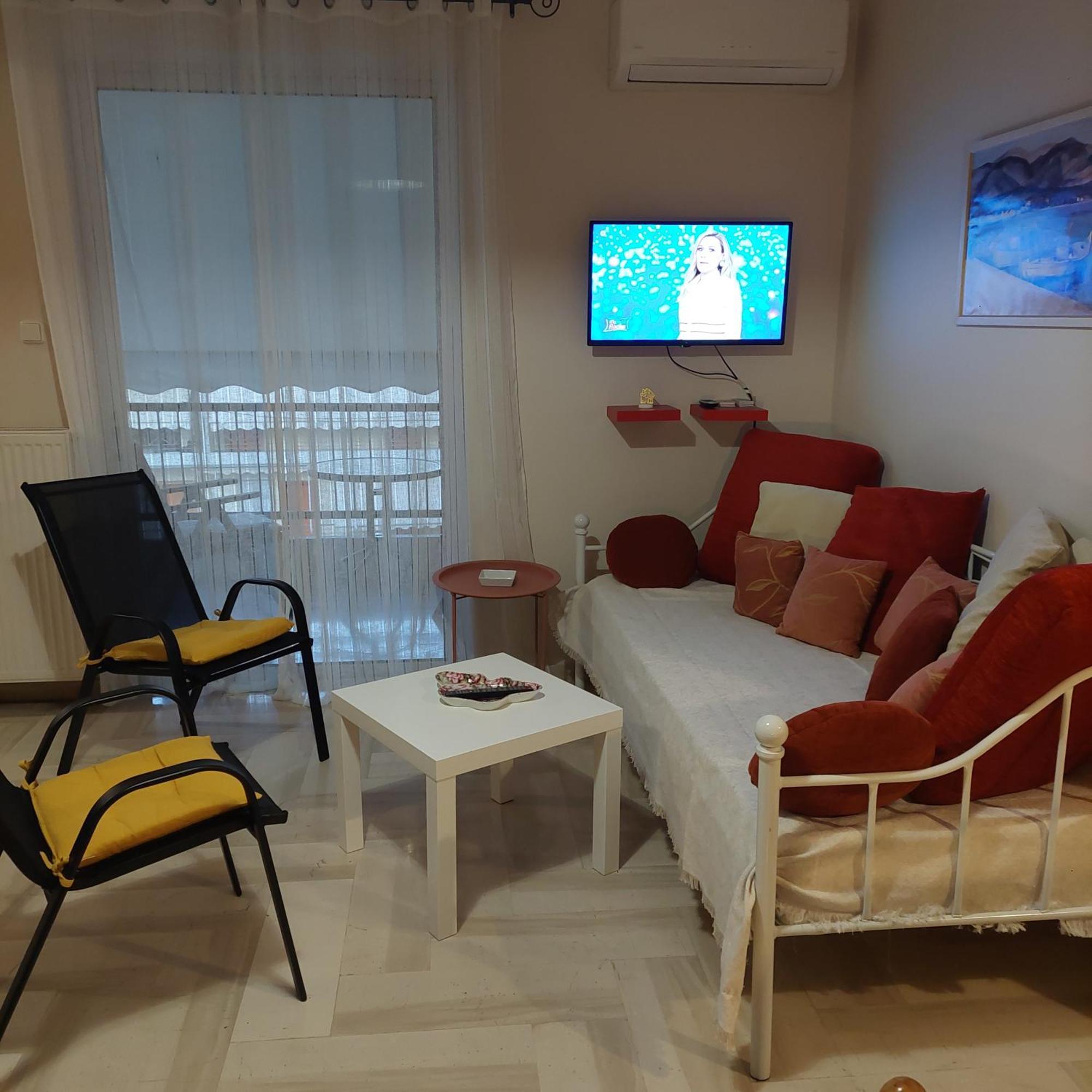 Family Apartment Patras Exteriör bild